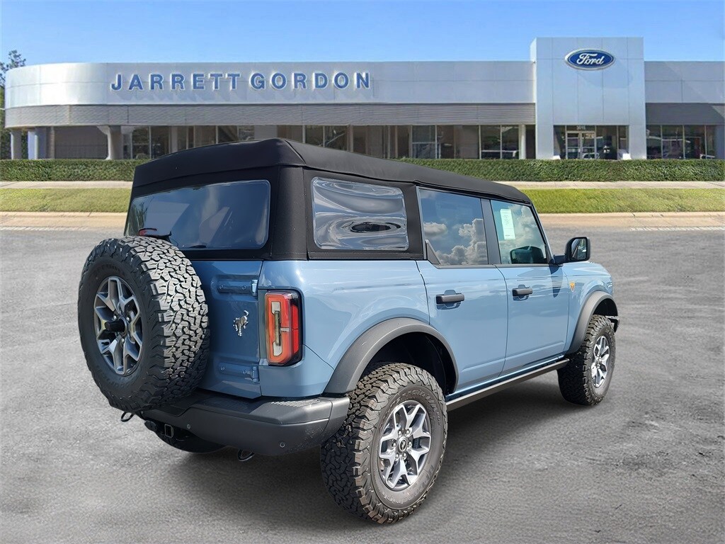 2025 Ford Bronco Badlands photo 4