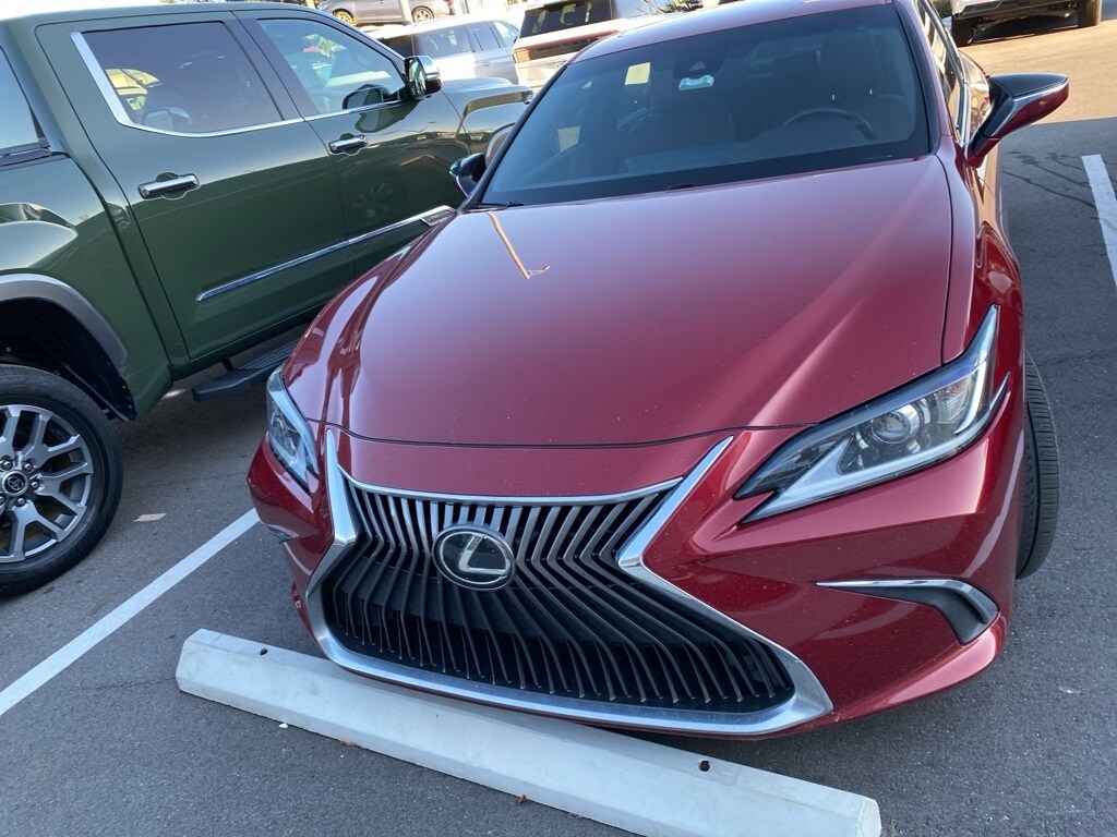 Used 2020 Lexus ES 350 Sedan
