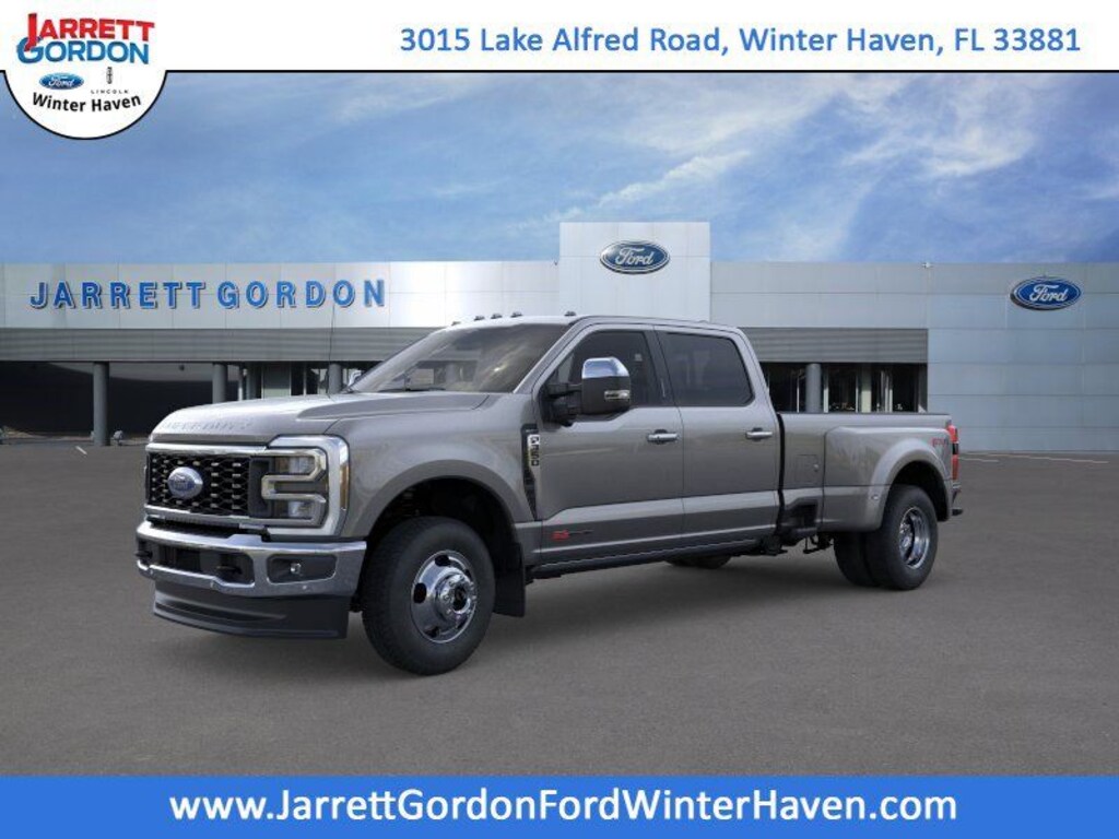 New 2026 Ford F-350 Lariat Truck Crew Cab