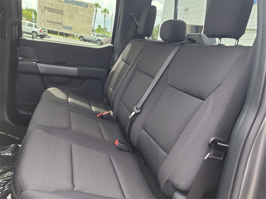 New 2025 Ford F-150 XLT Truck SuperCrew Cab