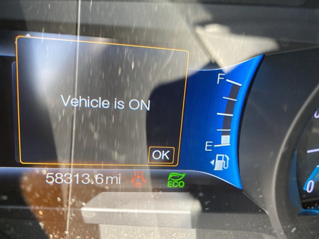 2019 Ford Fusion Hybrid SE photo 4