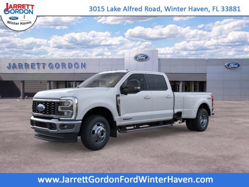 New 2026 Ford F-350 Lariat Truck Crew Cab