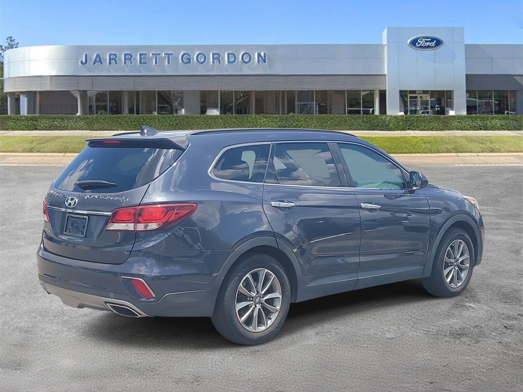 Certified 2017 Hyundai Santa Fe SE SUV