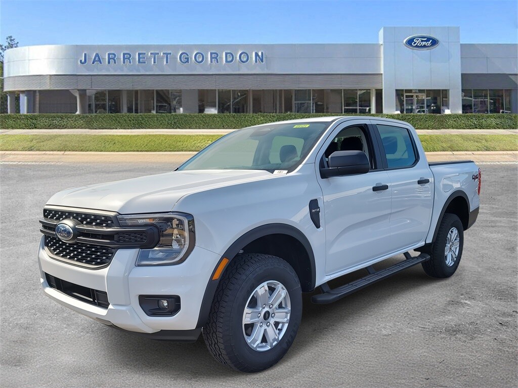 2025 Ford Ranger XL photo 2