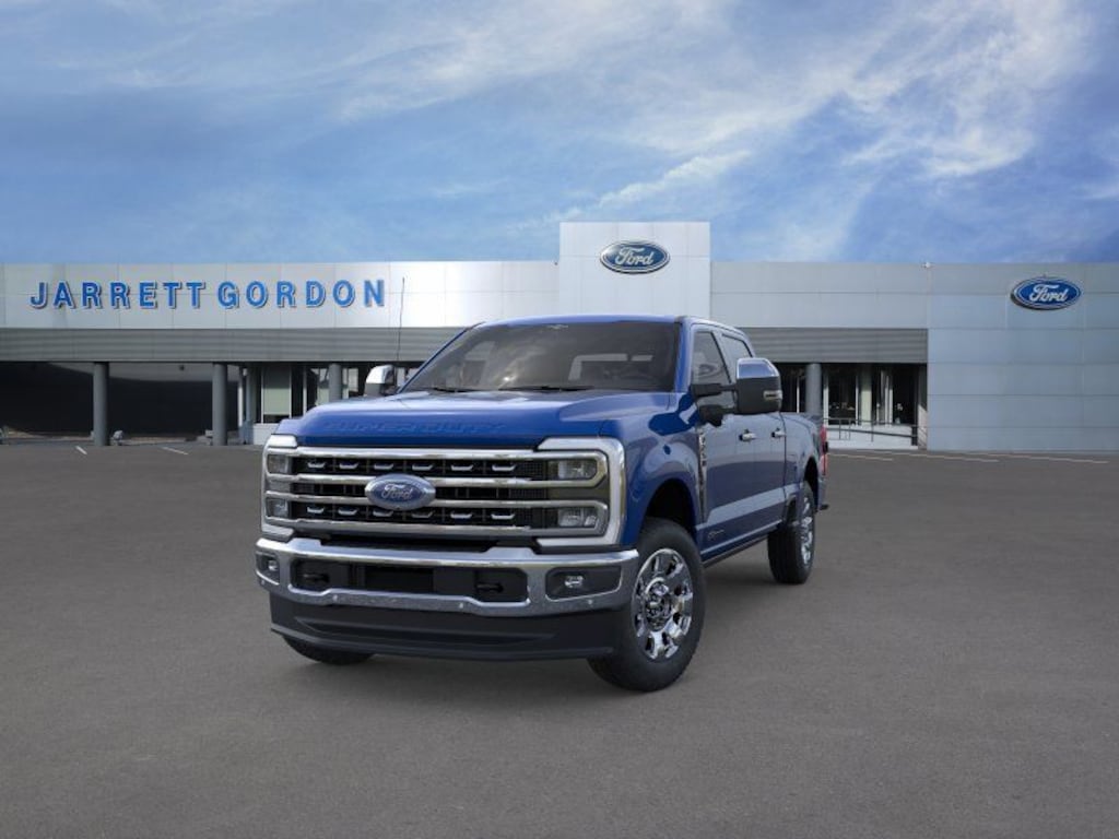 New 2026 Ford F-250 Lariat Truck Crew Cab