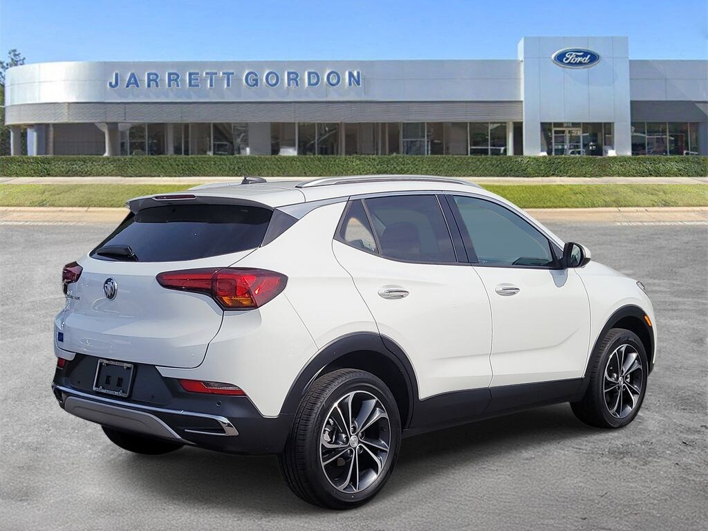 Certified 2021 Buick Encore GX Essence SUV