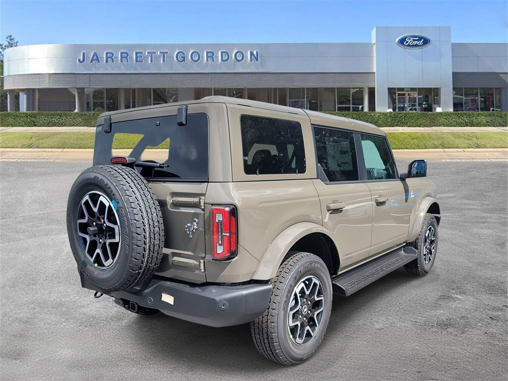 New 2025 Ford Bronco Outer Banks SUV