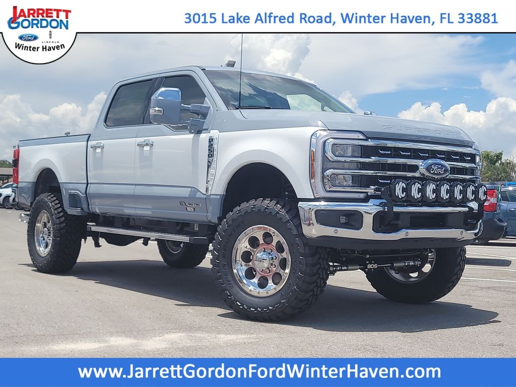 New 2026 Ford F-250 Lariat Truck Crew Cab