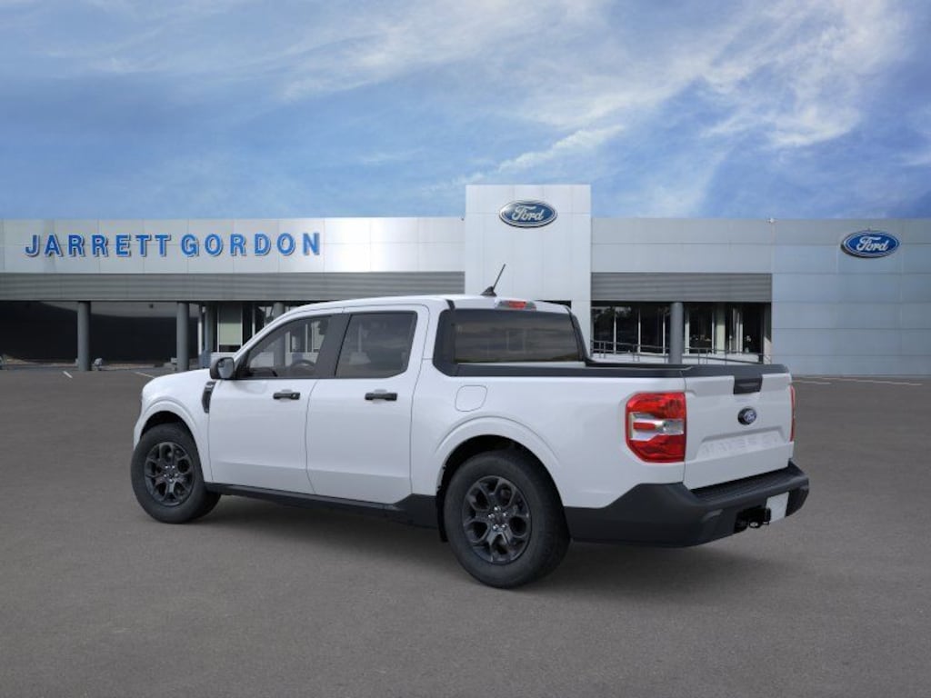 New 2026 Ford Maverick XLT Truck SuperCrew