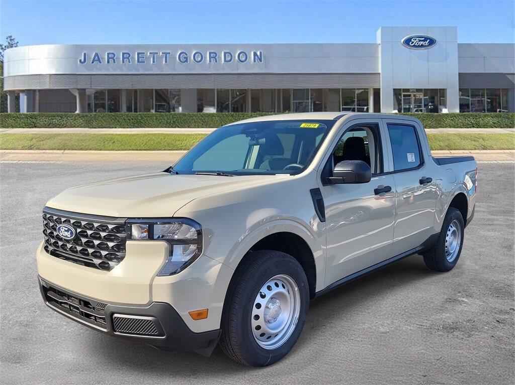 New 2025 Ford Maverick XL Truck SuperCrew