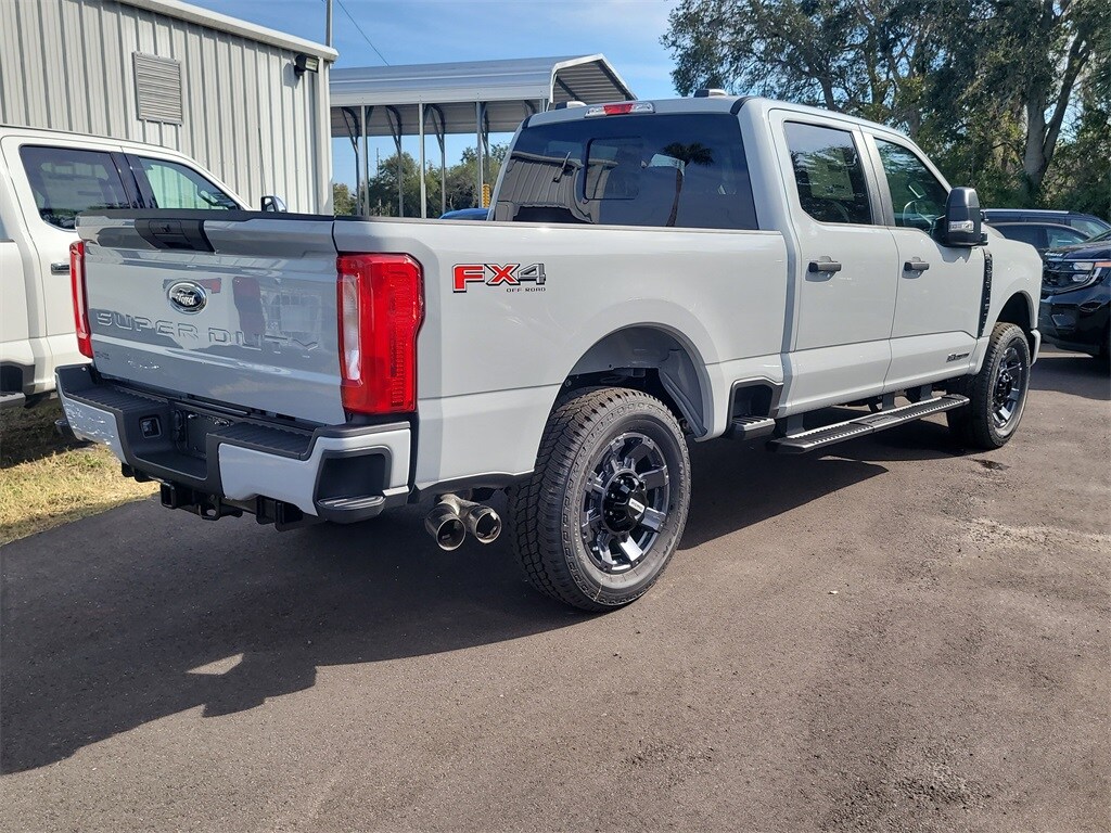 New 2026 Ford F-250 XL Truck Crew Cab