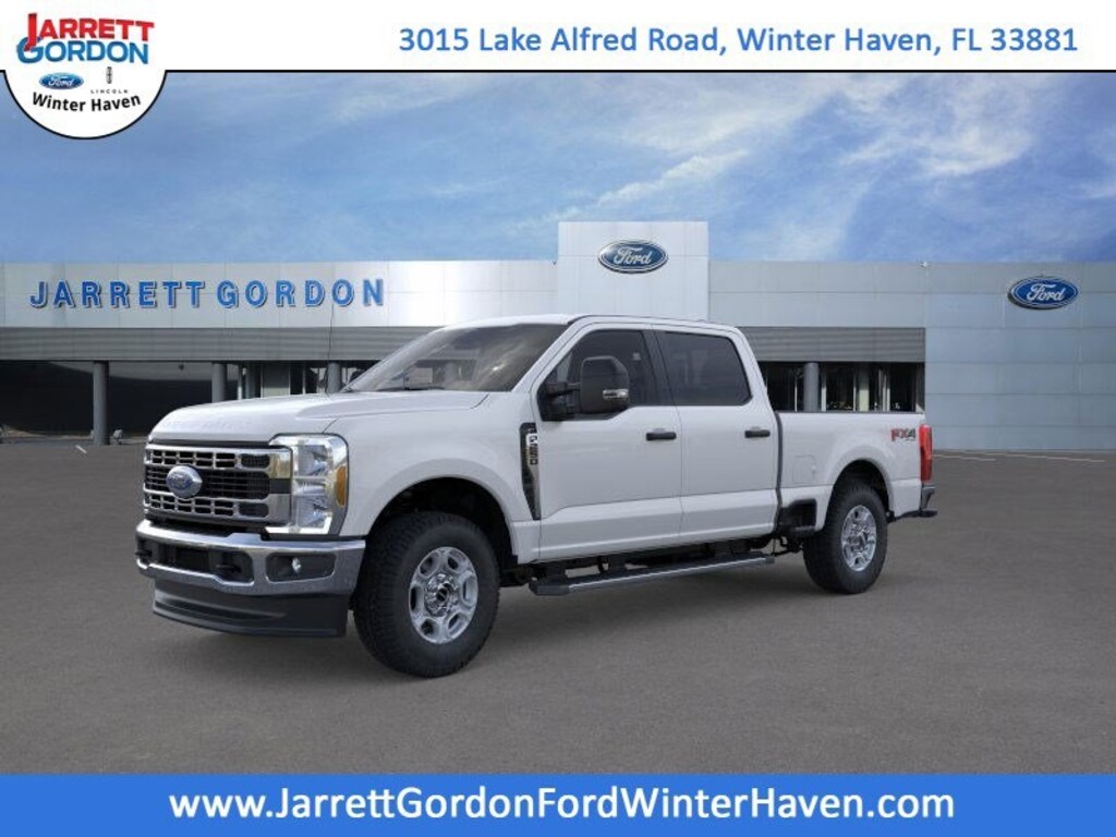 New 2026 Ford F-250 XLT Truck Crew Cab