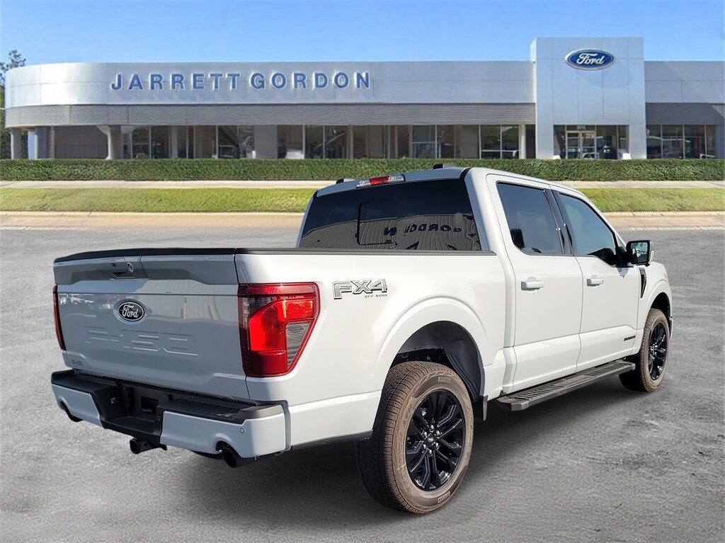 2025 Ford F-150 XLT photo 4
