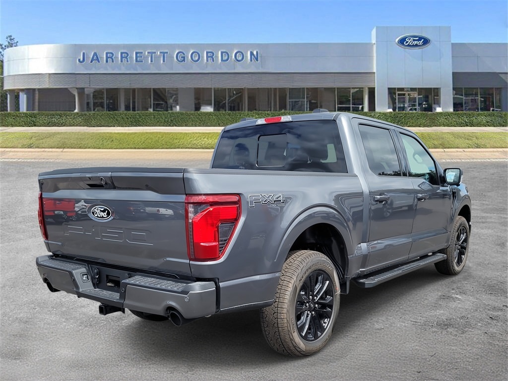 New 2025 Ford F-150 XLT Truck SuperCrew Cab