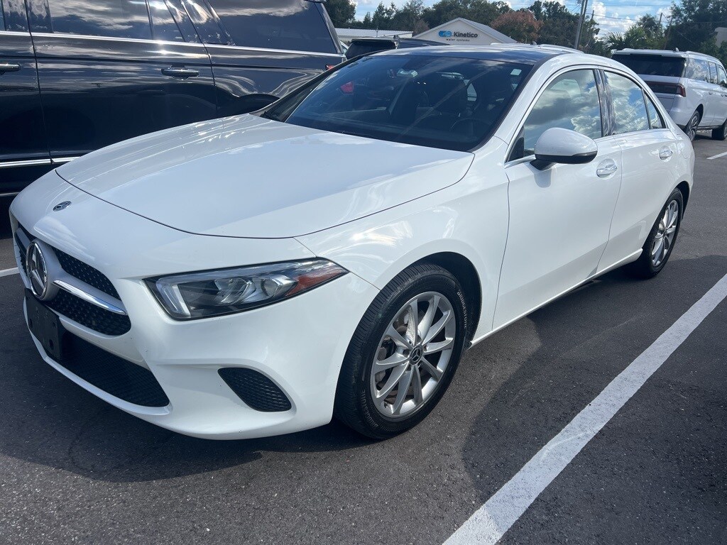 2019 Mercedes Benz A 220 photo 2