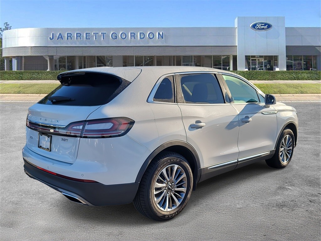 2020 Lincoln Nautilus Standard photo 4