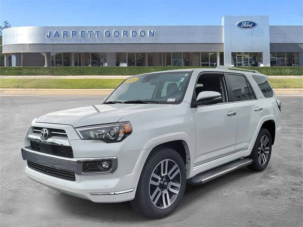2024 Toyota 4Runner Limited photo 2