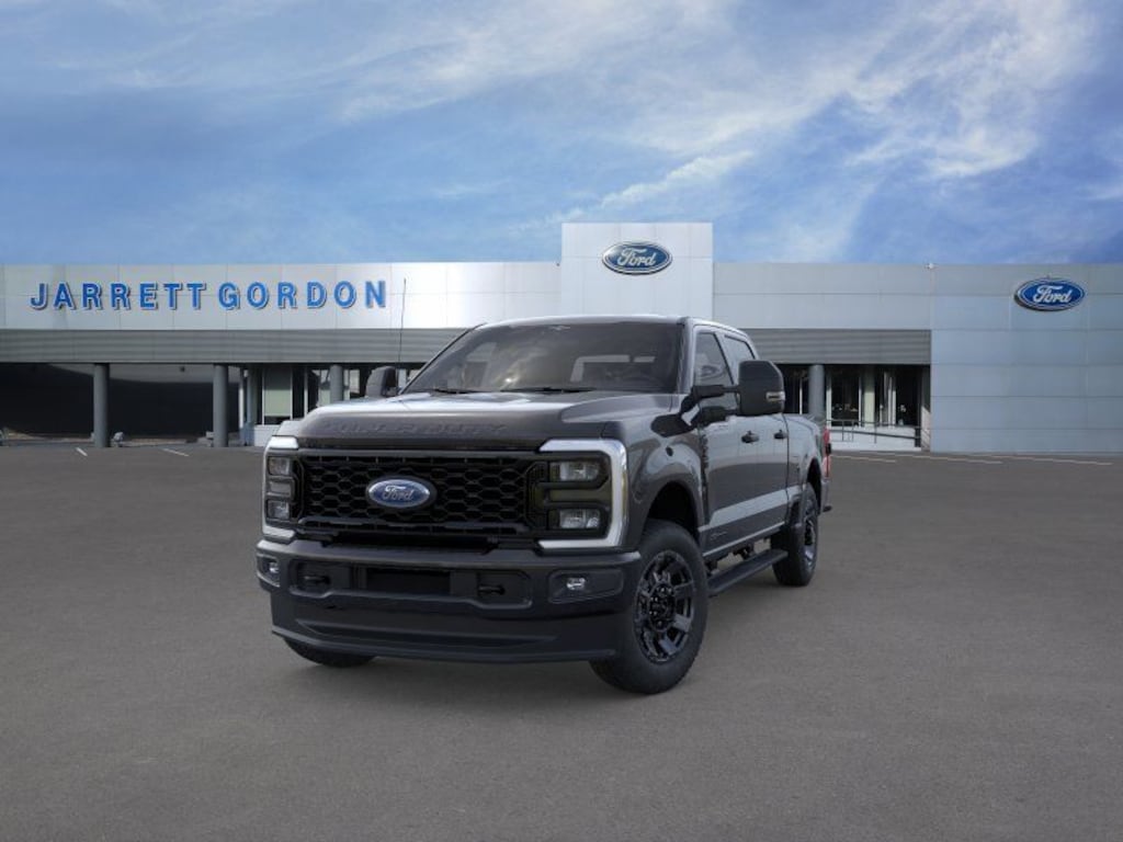 New 2026 Ford F-250 XL Truck Crew Cab