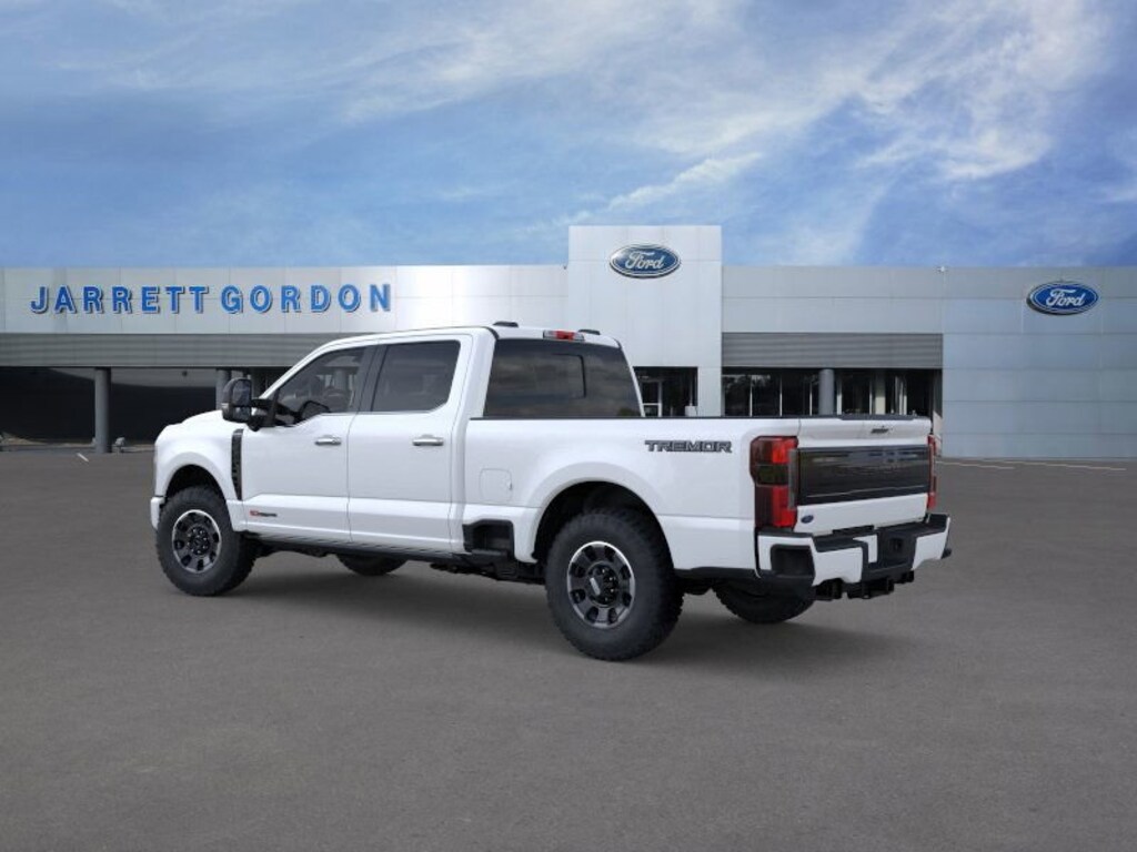 New 2026 Ford F-250 Platinum Truck Crew Cab