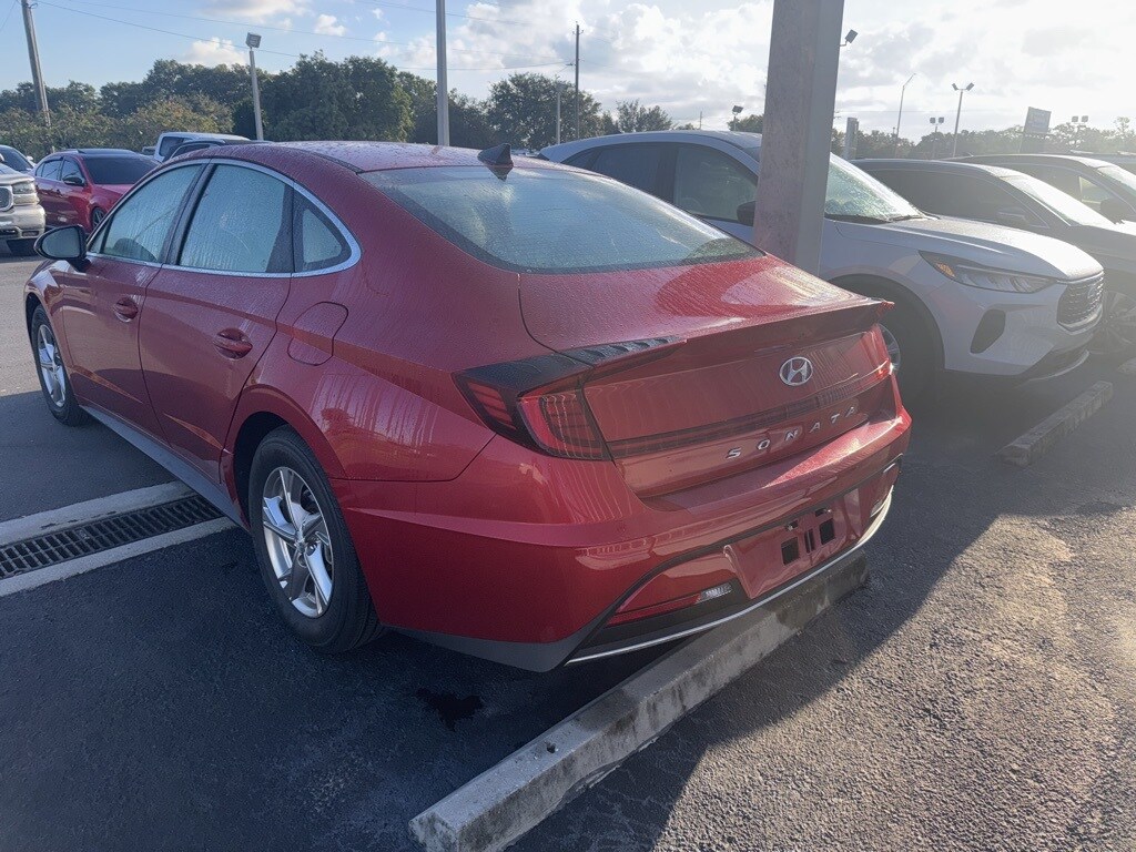 Used 2022 Hyundai Sonata SE Sedan