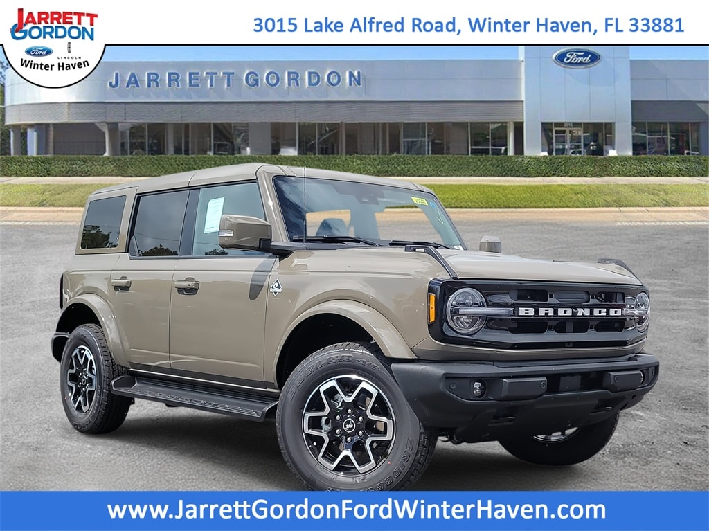 New 2025 Ford Bronco Outer Banks SUV