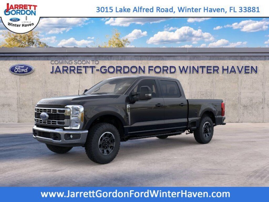 New 2026 Ford F-250 XLT Truck Crew Cab