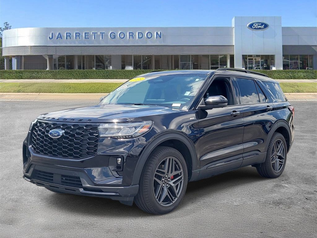 Certified 2025 Ford Explorer ST-Line SUV