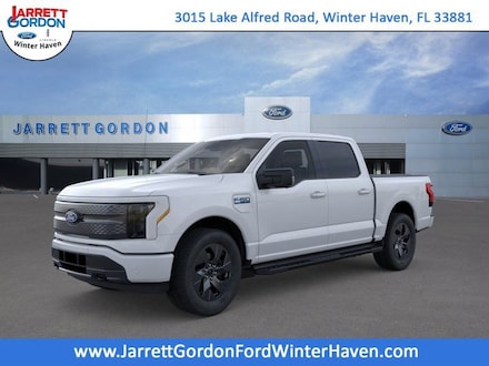 2025 Ford F-150 Lightning Flash TRUCK