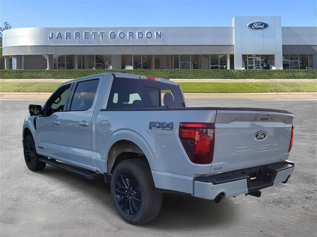 2025 Ford F-150 XLT photo 3