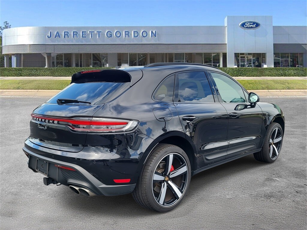 2024 Porsche Macan S photo 3