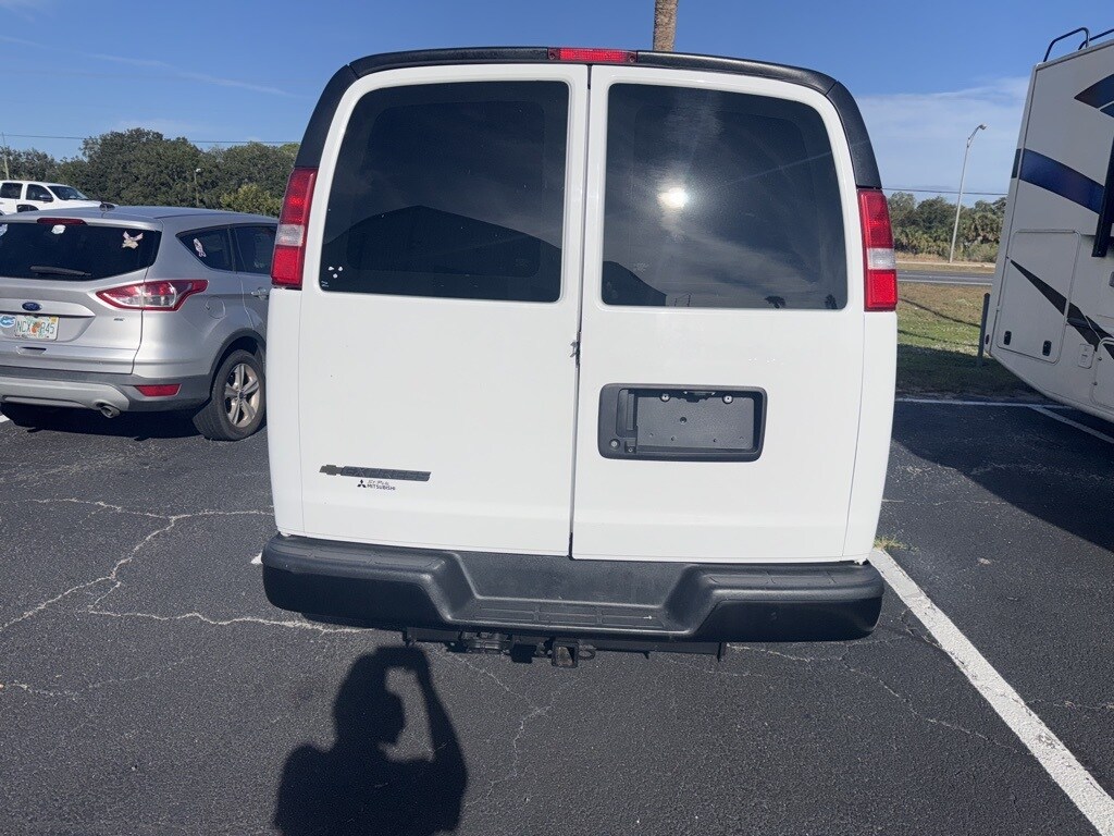 2022 Chevrolet Express 2500 Work Van photo 2