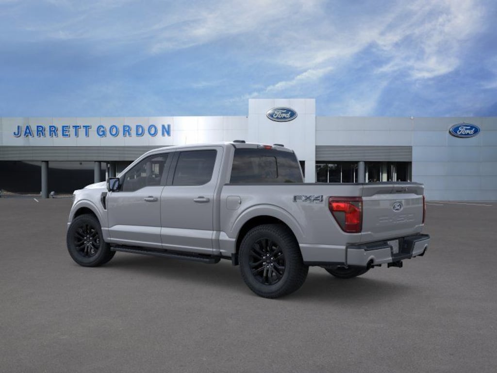 New 2026 Ford F-150 XLT Truck SuperCrew Cab