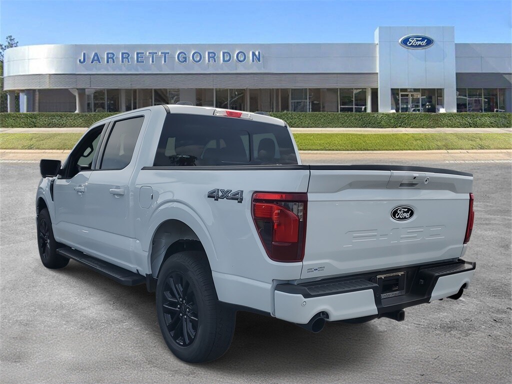 2025 Ford F-150 XLT photo 3