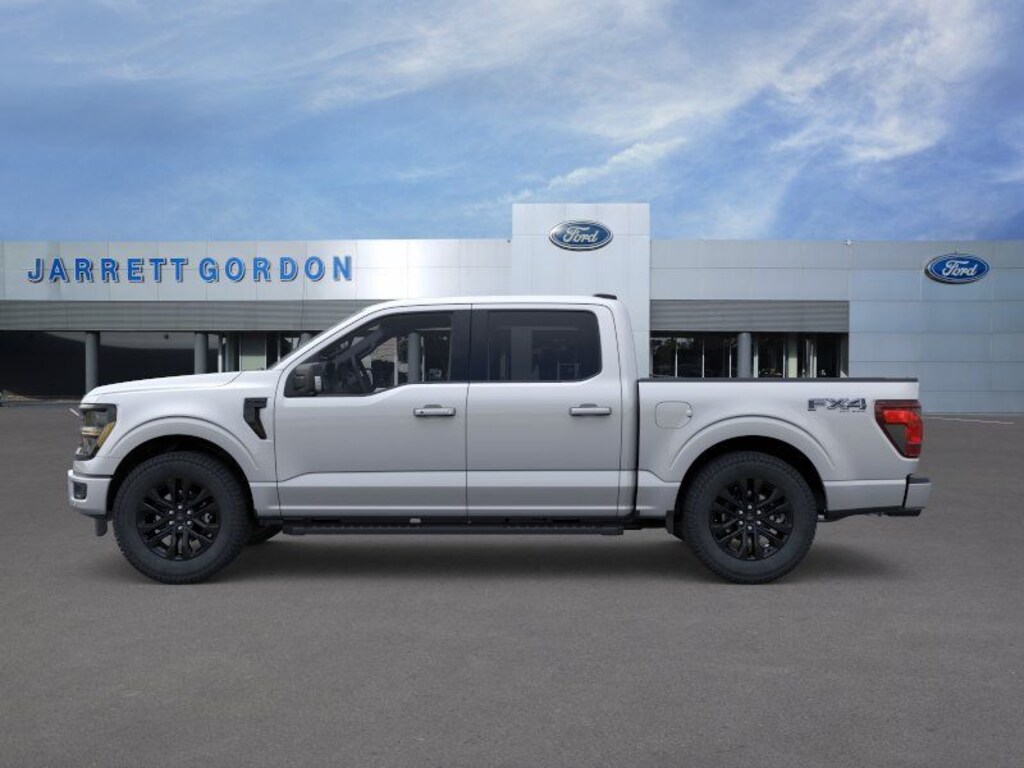New 2026 Ford F-150 XLT Truck SuperCrew Cab