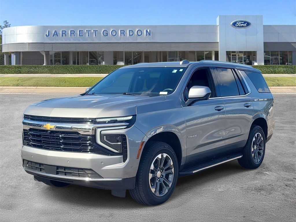 Used 2025 Chevrolet Tahoe LS SUV