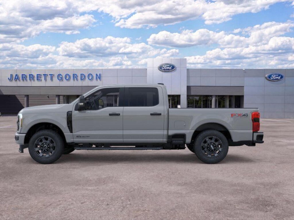 New 2026 Ford F-250 XL Truck Crew Cab