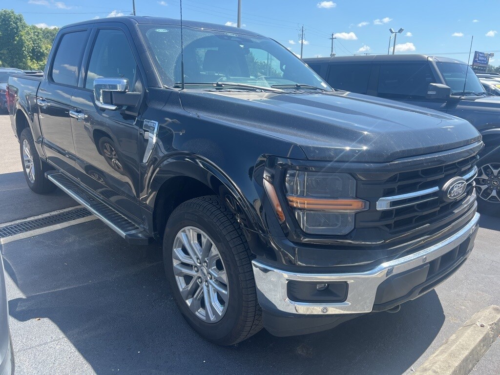2024 Ford F-150 XLT photo 2