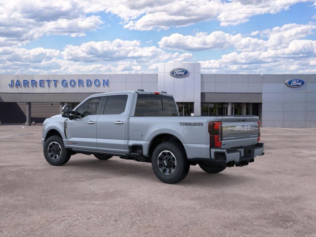 New 2026 Ford F-350 Platinum Truck Crew Cab