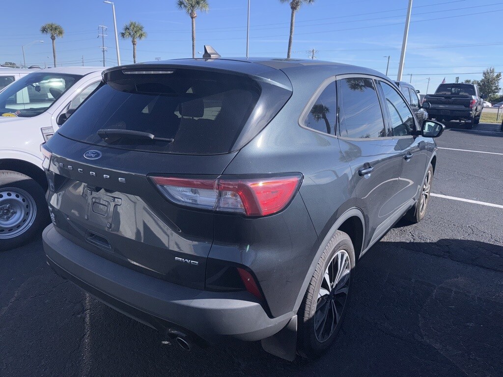 Used 2022 Ford Escape SE SUV