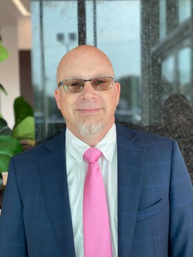 Staff member Walt Dearie  from ID_eb6cc1