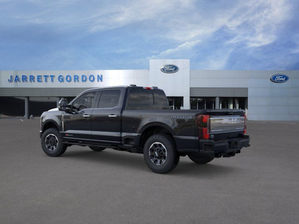 New 2026 Ford F-250 Platinum Truck Crew Cab