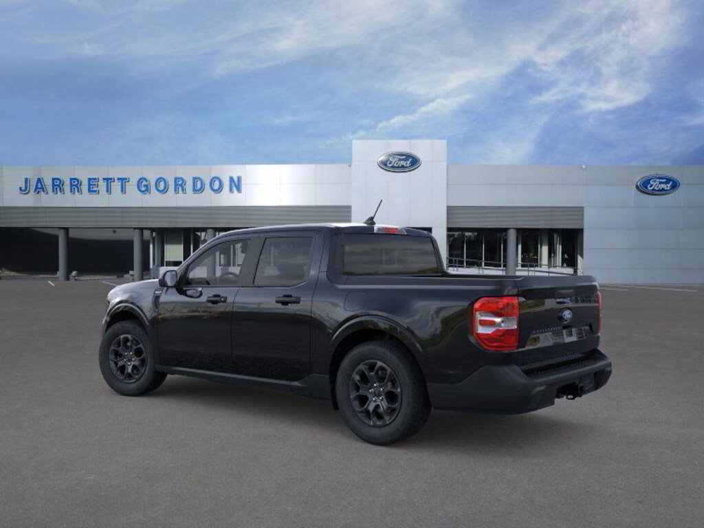 New 2026 Ford Maverick XLT Truck SuperCrew