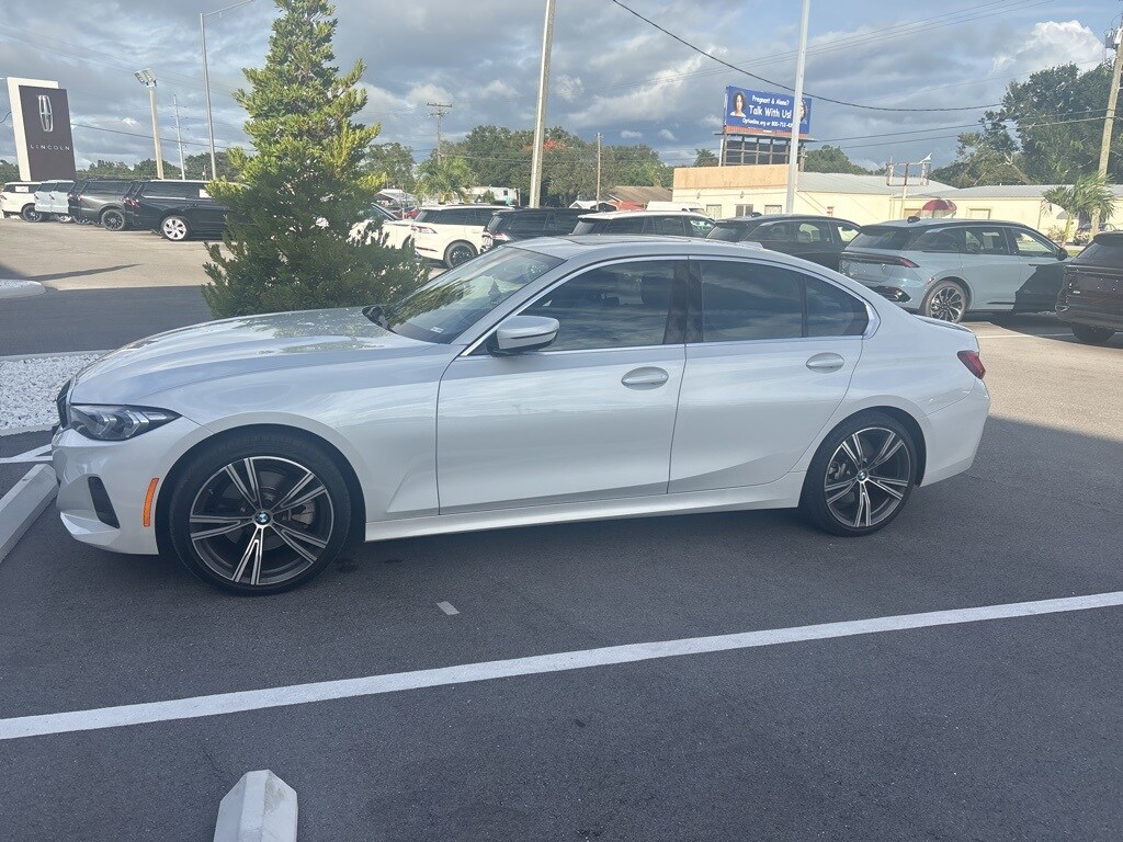 2023 Bmw 330i xDrive photo 2