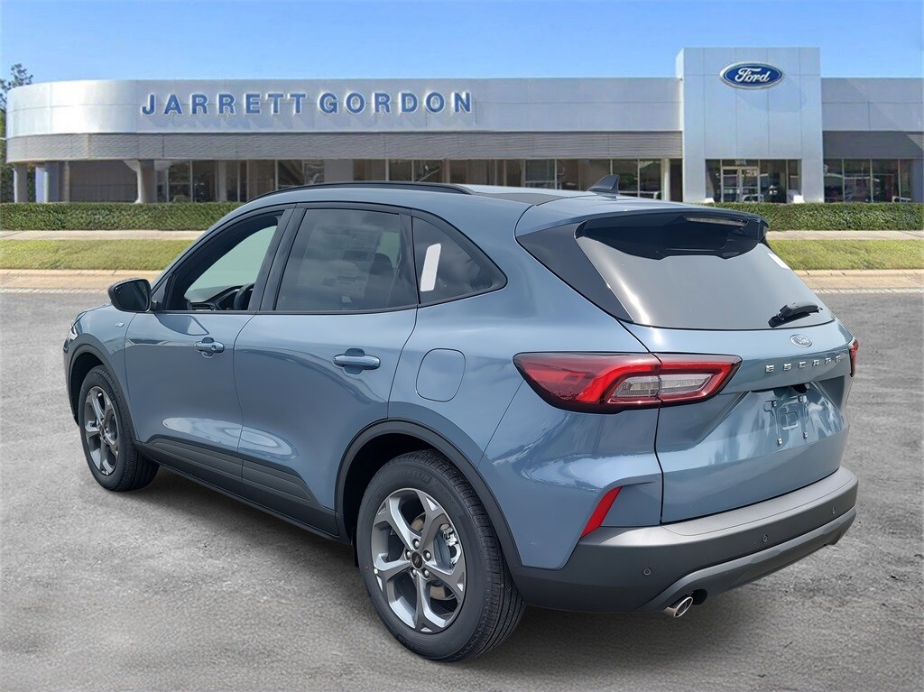 2025 Ford Escape ST-Line photo 2