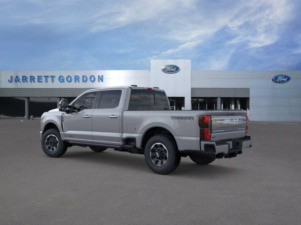 New 2026 Ford F-250 Platinum Truck Crew Cab