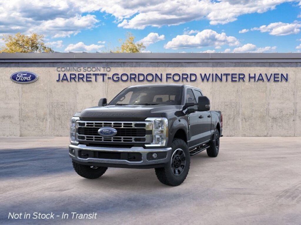 New 2026 Ford F-250 XLT Truck Crew Cab