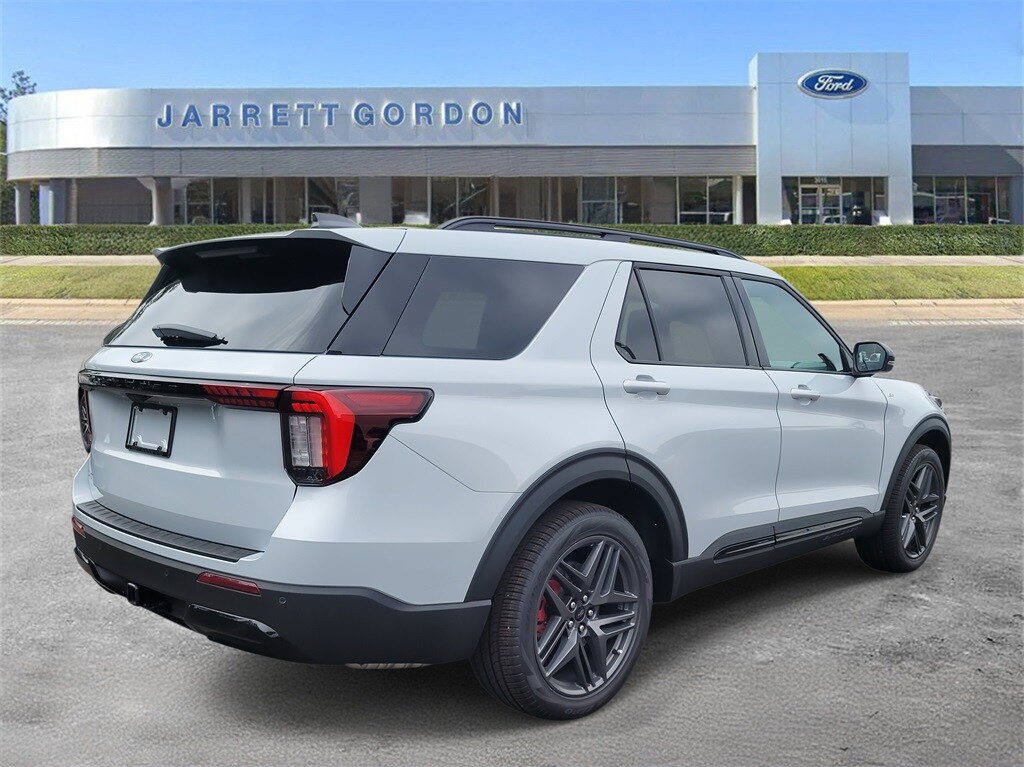 New 2026 Ford Explorer ST-Line SUV