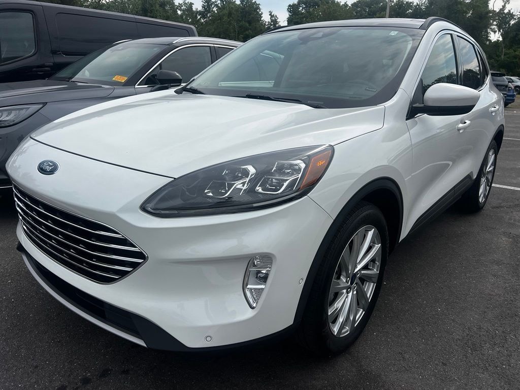 Used 2021 Ford Escape Hybrid Titanium SUV