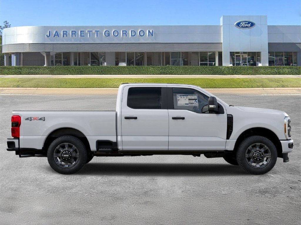 New 2027 Ford F-250 XL Truck Crew Cab