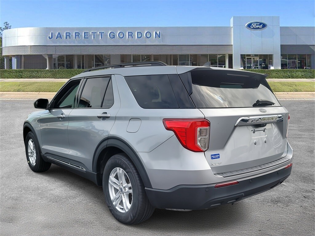 2022 Ford Explorer XLT photo 3